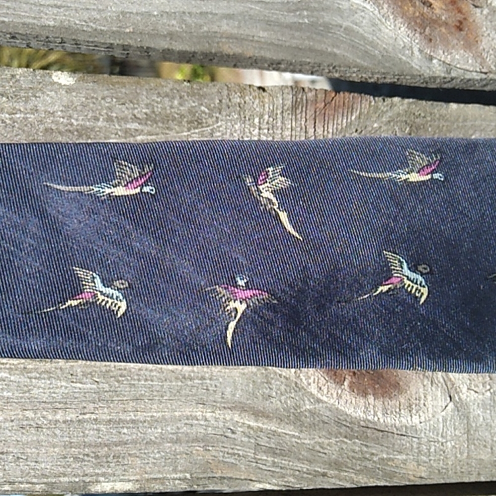 Kenneth Gordon Tie - Picture 3 of 8